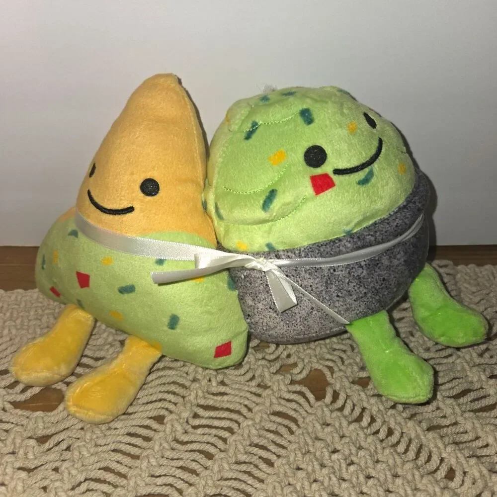 Frankford Relation-Chip Goals Chips & Guacamole Plush.